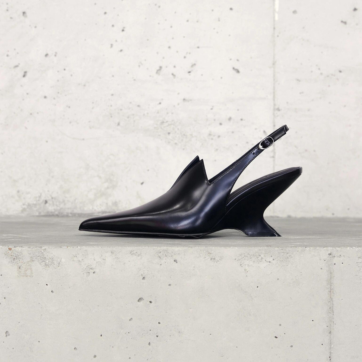 Ladies V Front Cut Slingback P - Women Formal Upper Wear ulasan dan harga