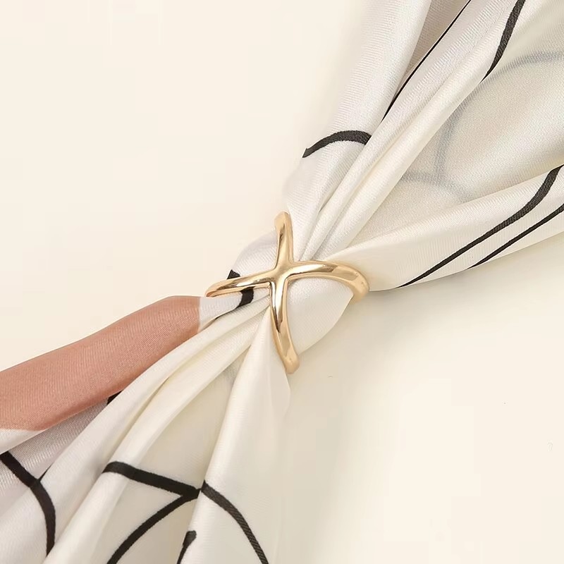 Multifunctional Silk Buckle Sc - Silk Blouse Button ulasan dan harga
